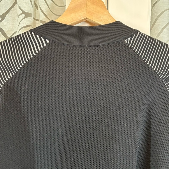 Nike L Reveal Dynamic Black Athletic Tech Jacket - Picture 12 of 12